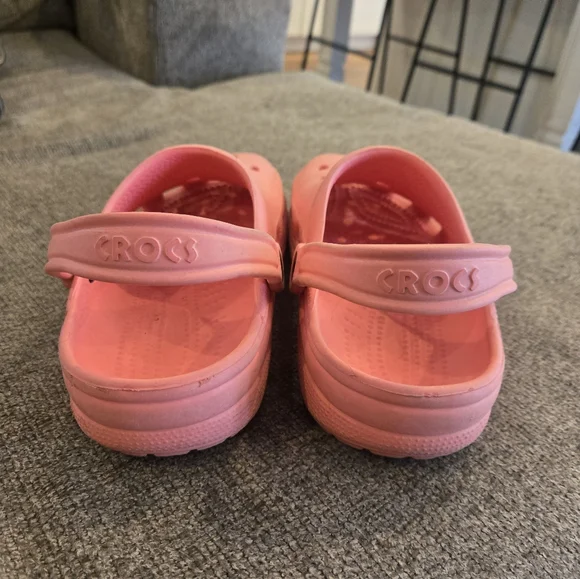 Pink Crocks - Picture 4 of 5